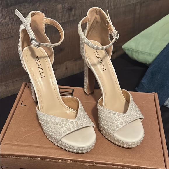 Shoes - White High Heeled Sandals with Pearl Design and Stiletto Heel